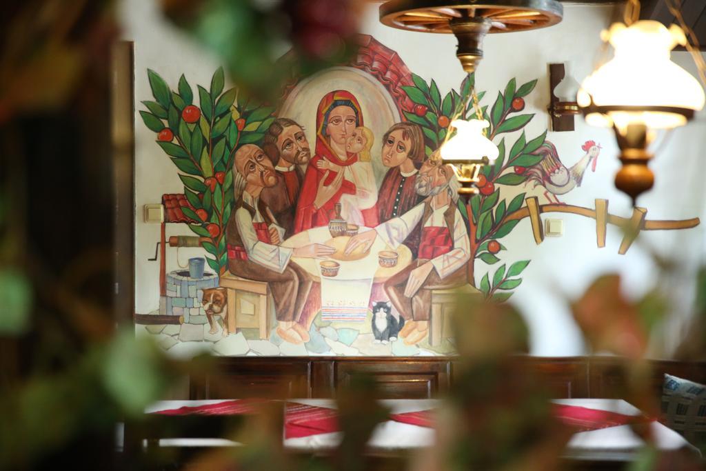 Oazis Family Hotel Łowecz Zewnętrze zdjęcie