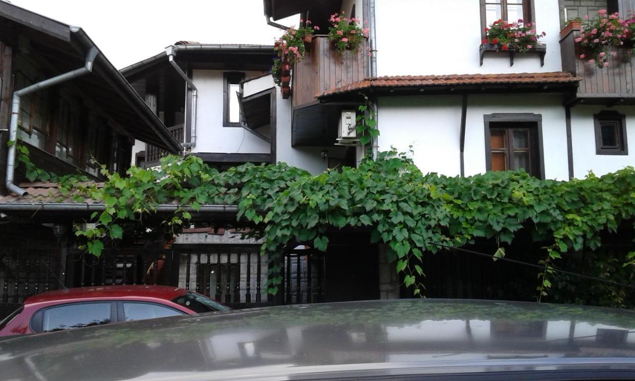 Oazis Family Hotel Łowecz Zewnętrze zdjęcie