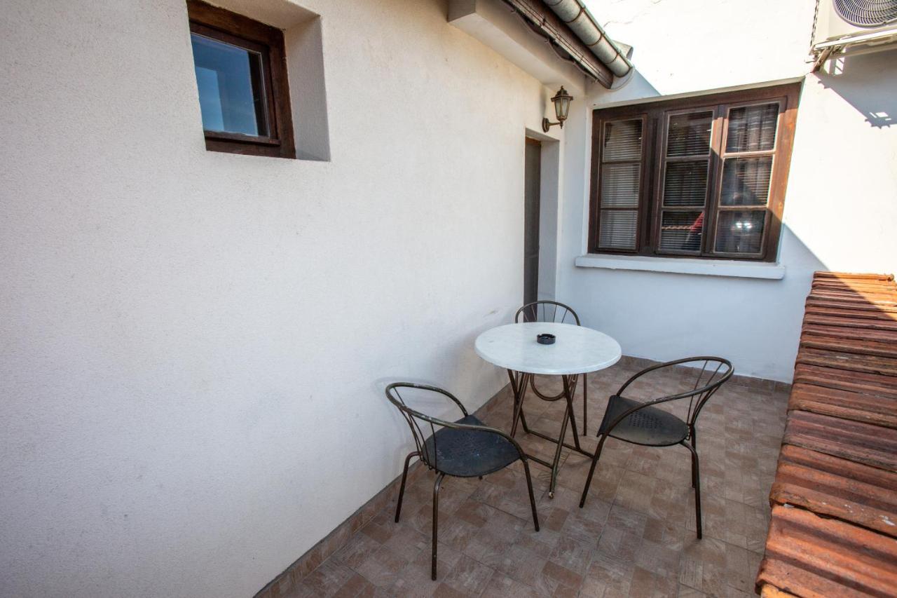 Oazis Family Hotel Łowecz Zewnętrze zdjęcie